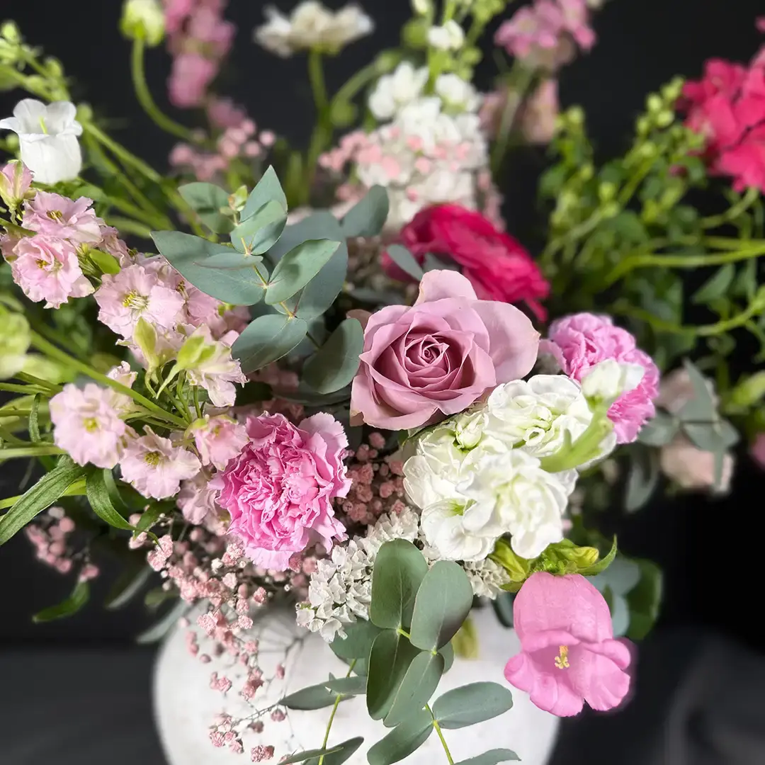 Love Mom – ausdrucksstark, modern & mit Gefühl gebunden – Bild 3